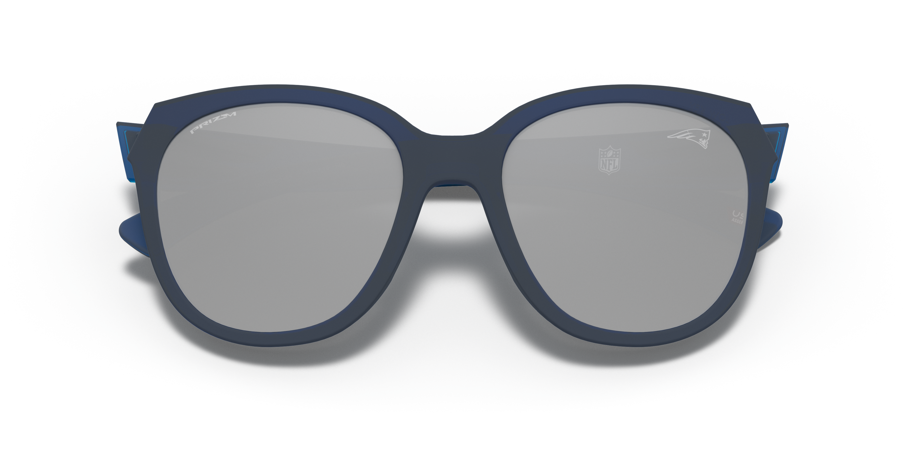 Oakley OO9433 New England Patriots Low Key Round Sunglasses